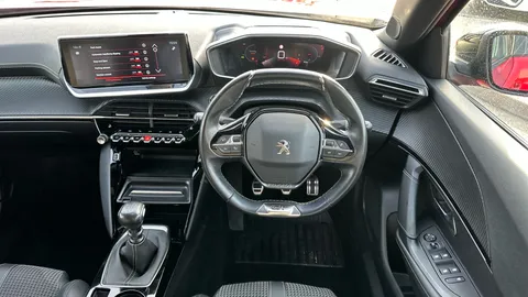 Peugeot 2008 1.2 PureTech 130 GT Line