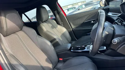 Peugeot 2008 1.2 PureTech 130 GT Line