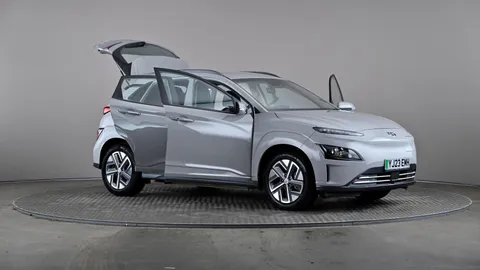 HYUNDAI KONA 100kW SE Connect 39kWh Auto