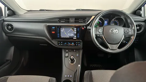 TOYOTA AURIS 1.8 Hybrid Design TSS CVT [Nav]