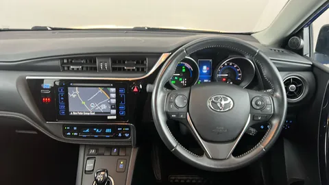 TOYOTA AURIS 1.8 Hybrid Design TSS CVT [Nav]
