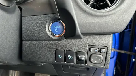 TOYOTA AURIS 1.8 Hybrid Design TSS CVT [Nav]