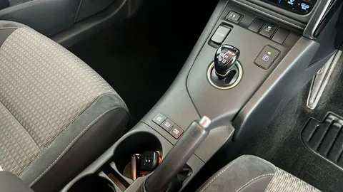 TOYOTA AURIS 1.8 Hybrid Design TSS CVT [Nav]