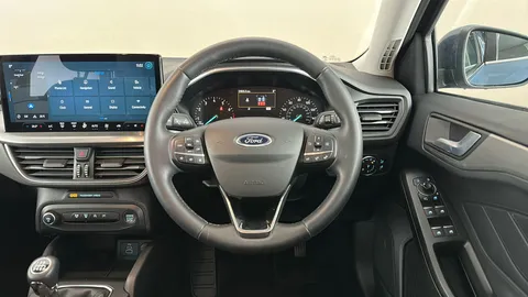 FORD FOCUS 1.0 EcoBoost Titanium