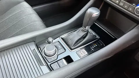 Mazda Mazda6 2.0 Skyactiv-G SE-L Auto