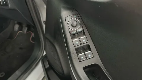 FORD PUMA 1.0 EcoBoost Hybrid mHEV ST-Line X