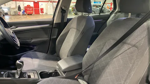 Volkswagen Golf 1.5 TSI Life