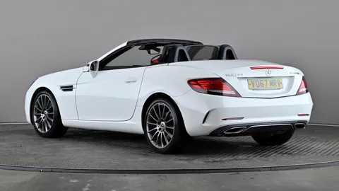Mercedes-Benz Slc SLC 200 AMG Line 9G-Tronic