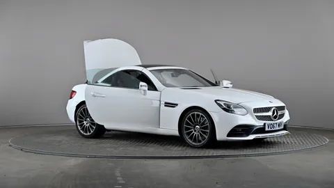 Mercedes-Benz Slc SLC 200 AMG Line 9G-Tronic