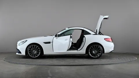 Mercedes-Benz Slc SLC 200 AMG Line 9G-Tronic