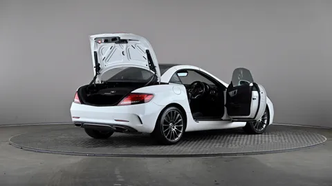 Mercedes-Benz Slc SLC 200 AMG Line 9G-Tronic