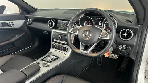 Mercedes-Benz Slc SLC 200 AMG Line 9G-Tronic