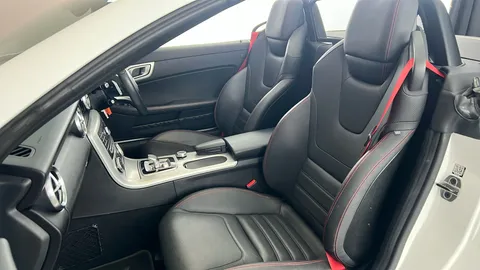 Mercedes-Benz Slc SLC 200 AMG Line 9G-Tronic