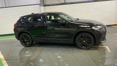 BMW X2 sDrive 18i [136] Sport