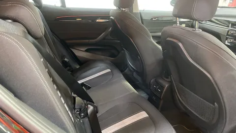 BMW X2 sDrive 18i [136] Sport