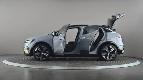 RENAULT MEGANE E-TECH EV60 160kW Launch Edition 60kWh OC Auto