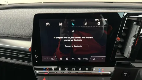 RENAULT MEGANE E-TECH EV60 160kW Launch Edition 60kWh OC Auto