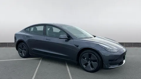 Tesla                     Model 3 RWD Auto