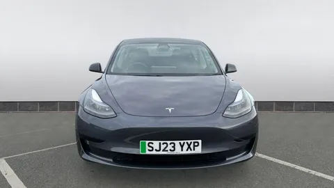 Tesla                     Model 3 RWD Auto
