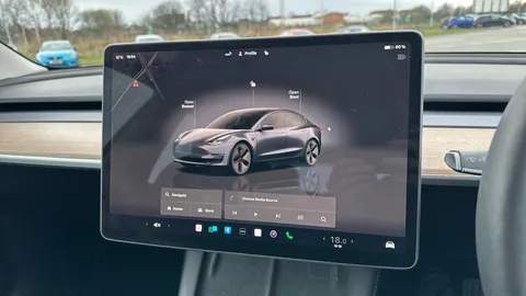 Tesla                     Model 3 RWD Auto