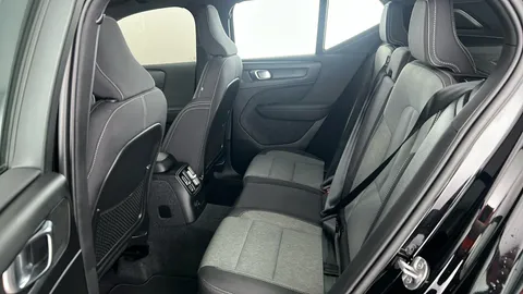 VOLVO XC40 1.5 T4 Recharge PHEV Core Bright Auto