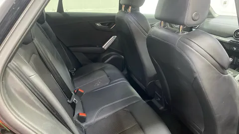 AUDI Q2 35 TFSI S Line S Tronic