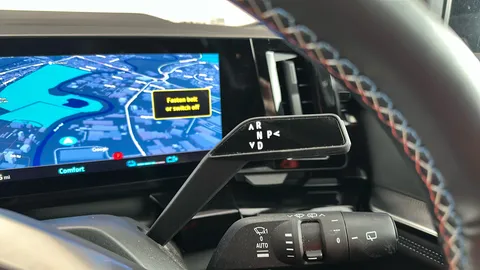 RENAULT AUSTRAL E-Tech FHEV Techno Esprit Alpine Auto