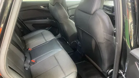 AUDI Q4 150kW 40 82kWh S Line Auto