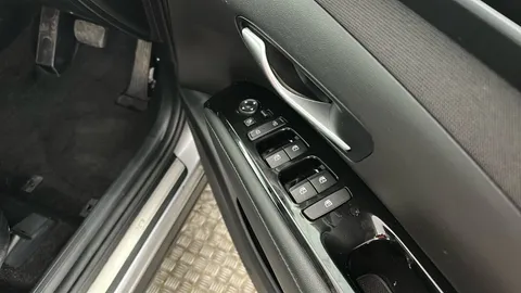 HYUNDAI TUCSON 1.6 TGDi Plug-in Hybrid Ultimate 4WD Auto