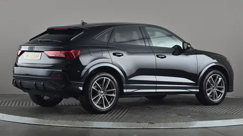 AUDI Q3 35 TFSI Black Edition S Tronic [C+S Pack]