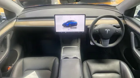 TESLA MODEL Y Performance AWD Auto