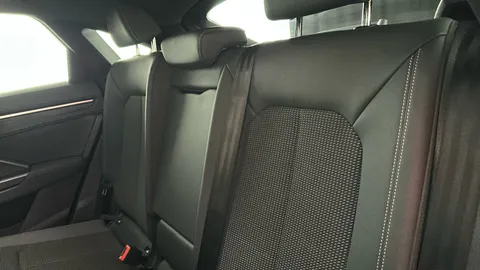 AUDI Q3 35 TFSI Black Edition S Tronic [C+S Pack]