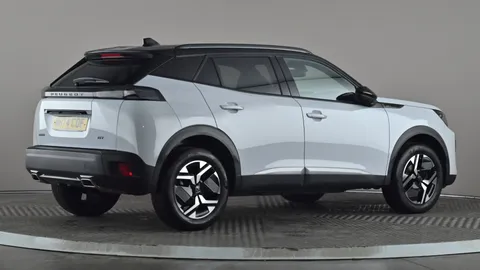 PEUGEOT 2008 1.2 PureTech 130 GT EAT8