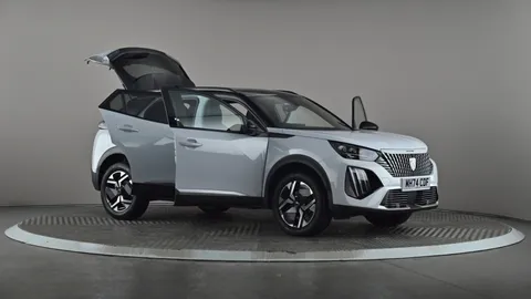 PEUGEOT 2008 1.2 PureTech 130 GT EAT8