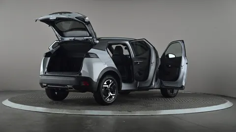 PEUGEOT 2008 1.2 PureTech 130 GT EAT8