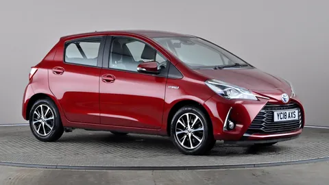TOYOTA YARIS 1.5 Hybrid Icon Tech CVT