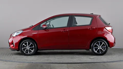 TOYOTA YARIS 1.5 Hybrid Icon Tech CVT