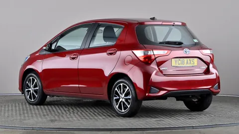 TOYOTA YARIS 1.5 Hybrid Icon Tech CVT