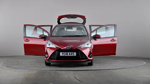 TOYOTA YARIS 1.5 Hybrid Icon Tech CVT