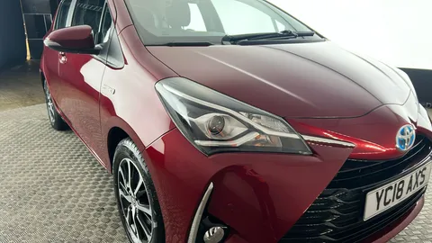 TOYOTA YARIS 1.5 Hybrid Icon Tech CVT