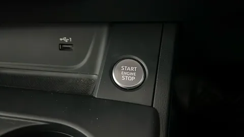 AUDI A4 35 TFSI Technik S Tronic