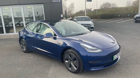 TESLA MODEL 3 Long Range AWD Auto