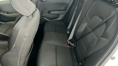 RENAULT CLIO 1.0 TCe 100 Iconic