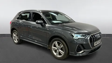 AUDI Q3 45 TFSI e S Line S Tronic