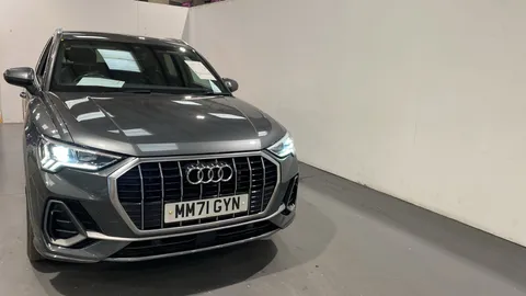 AUDI Q3 45 TFSI e S Line S Tronic