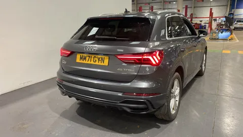 AUDI Q3 45 TFSI e S Line S Tronic