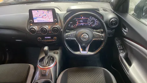 NISSAN JUKE 1.0 DiG-T N-Connecta DCT