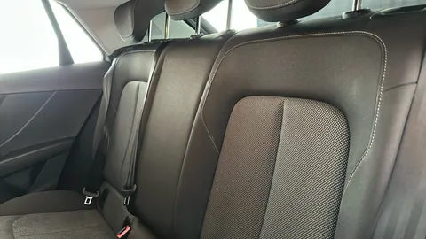 AUDI Q2 35 TFSI Sport S Tronic