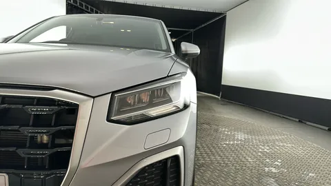 AUDI Q2 35 TFSI Sport S Tronic