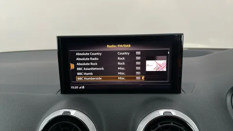 AUDI Q2 35 TFSI Sport S Tronic